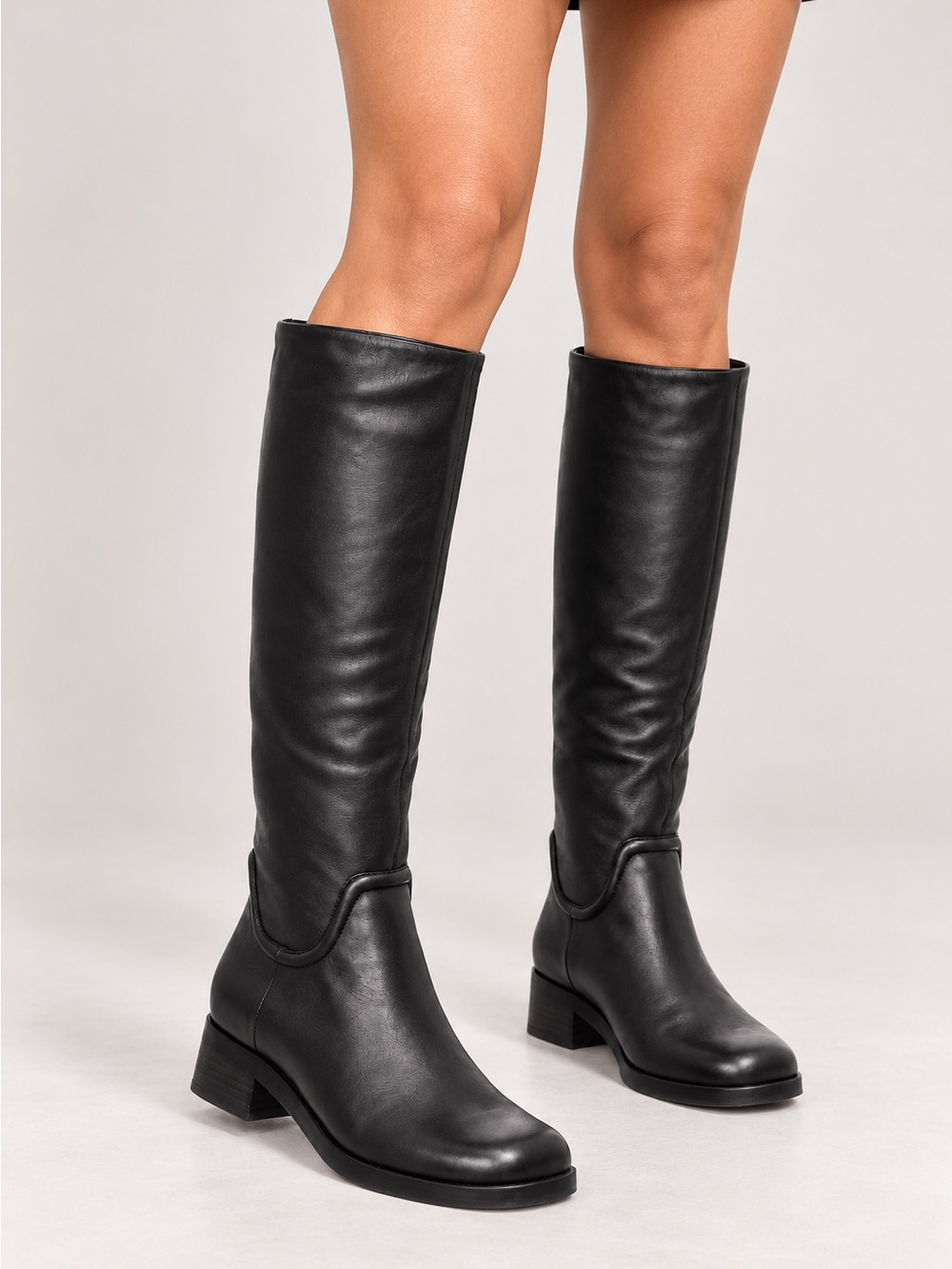 NWOB / Vince Camuto Black Leather Knee-High Block Heel Boots